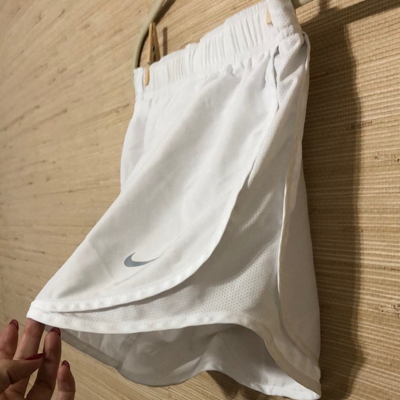 Nike Dri-Fit White Mid- Rise Brief Lined Athletic Tempo Running Shorts sz Small - Picture 9 of 14